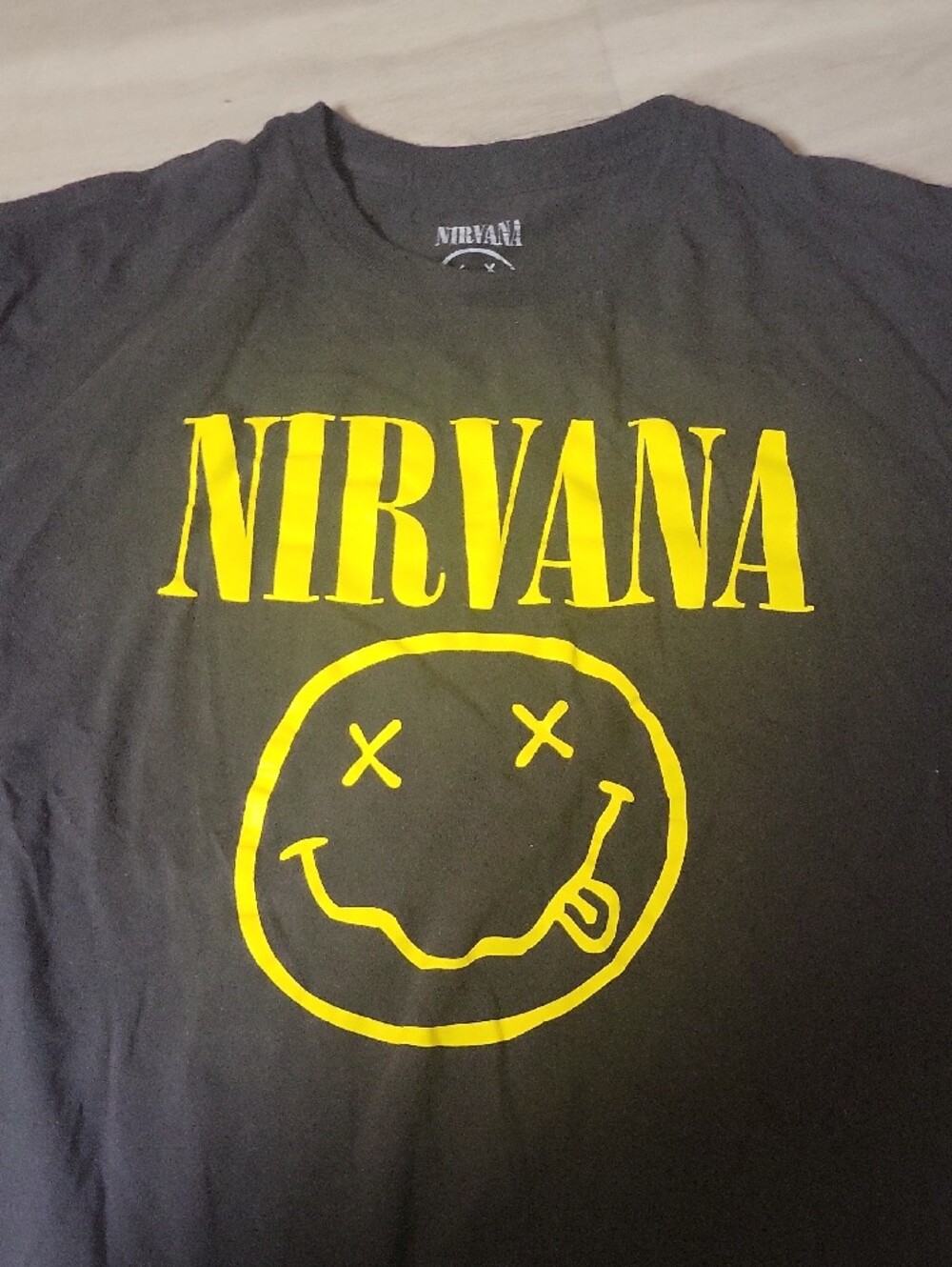 NIRVANA Black Short-Sleeve Tee with Yellow Logo - Picture 3 of 4